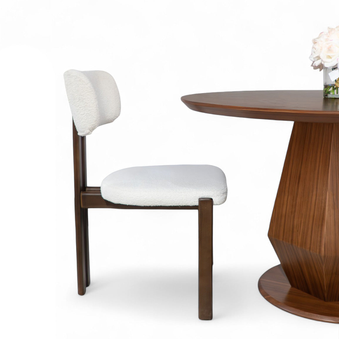 095 Round Dining Table Walnut