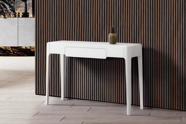 Hannah White Console Table